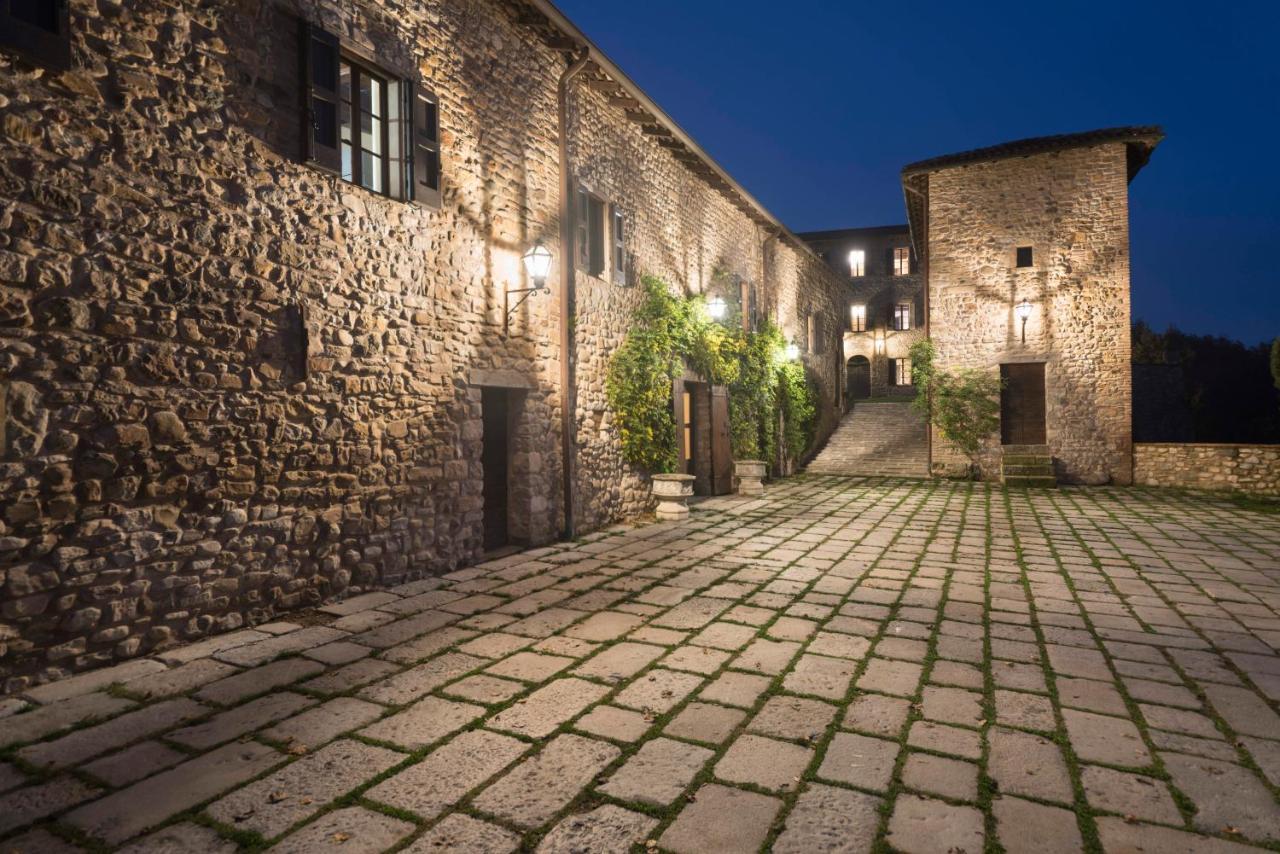 Castello Di Viano Villa Exterior photo