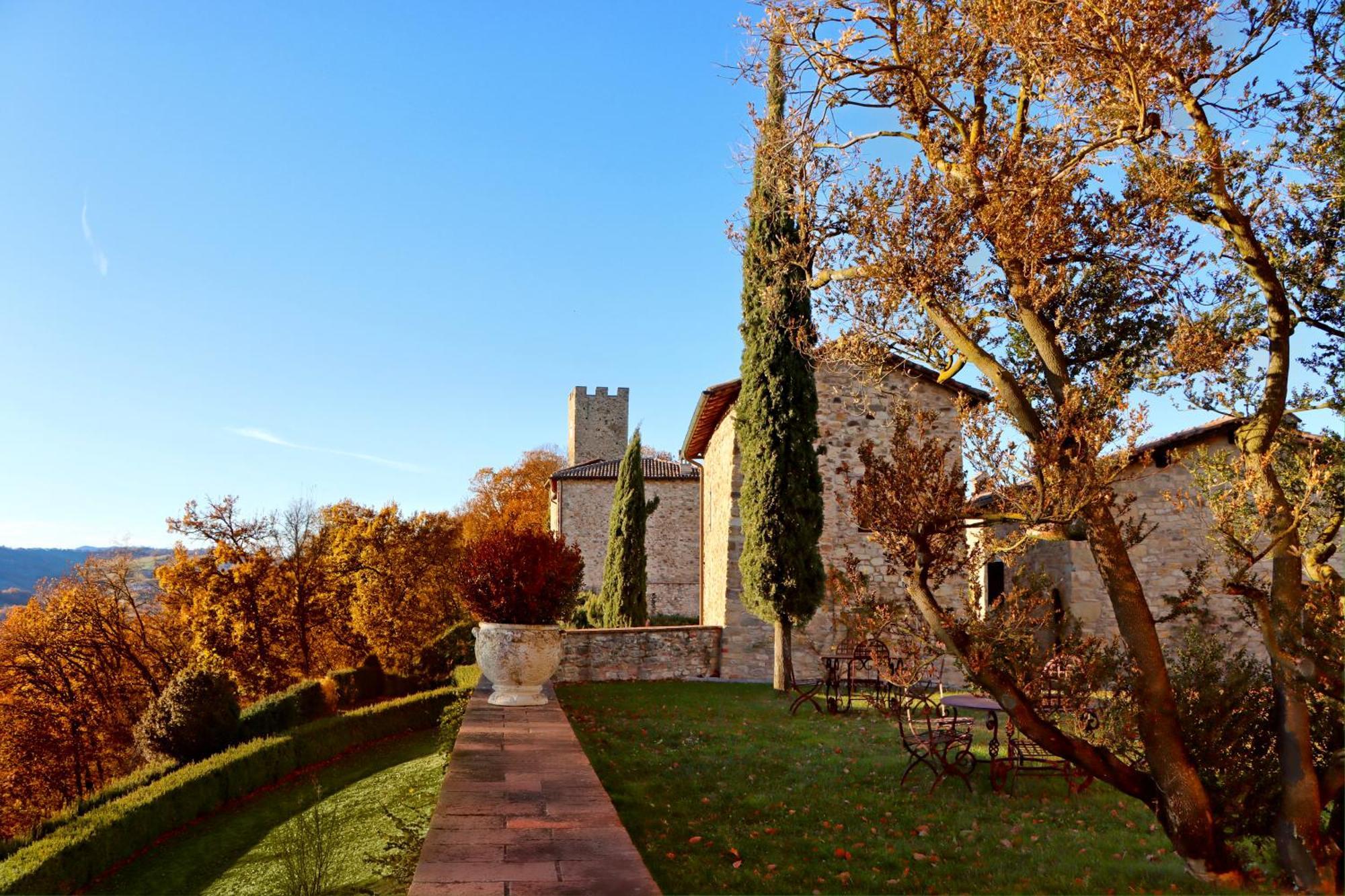 Castello Di Viano Villa Exterior photo