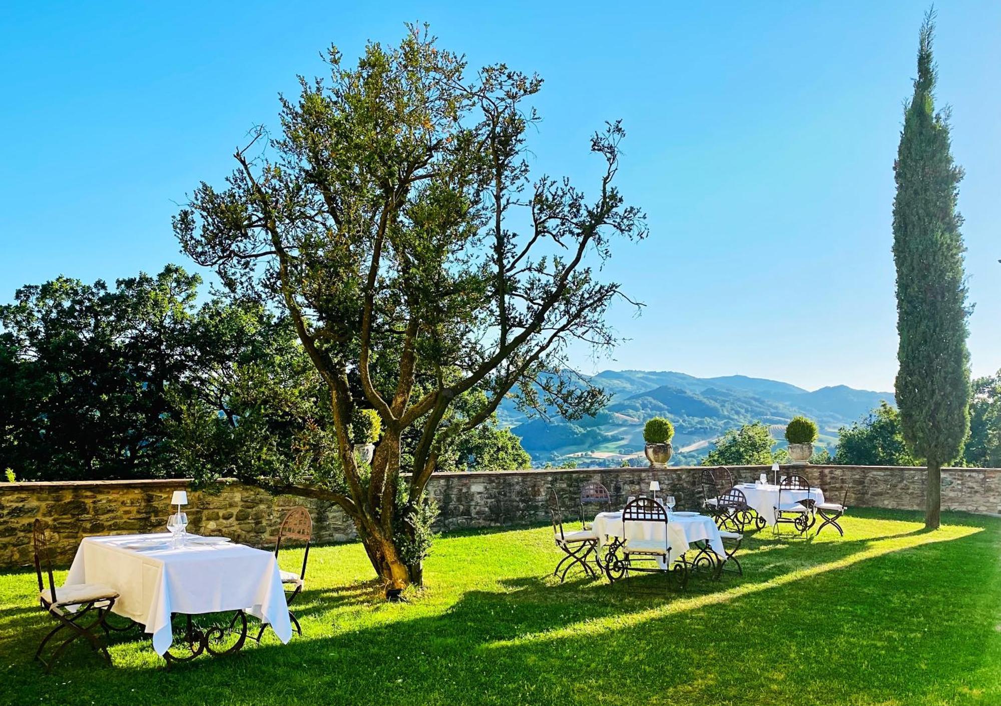Castello Di Viano Villa Exterior photo