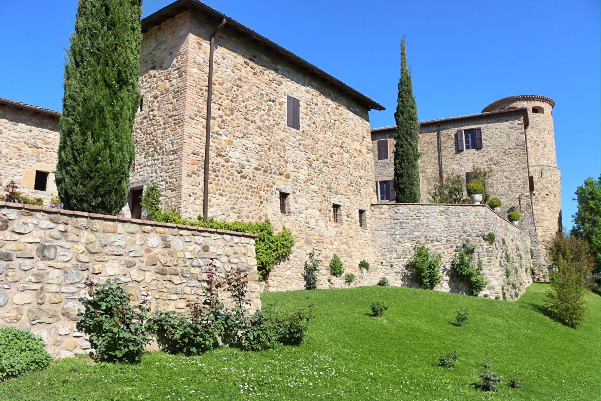 Castello Di Viano Villa Exterior photo